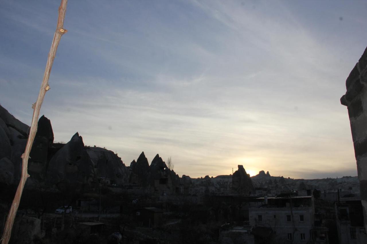 Bed and Breakfast Emily Cave House Göreme Exterior foto