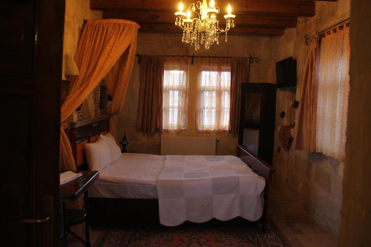 Bed and Breakfast Emily Cave House Göreme Exterior foto