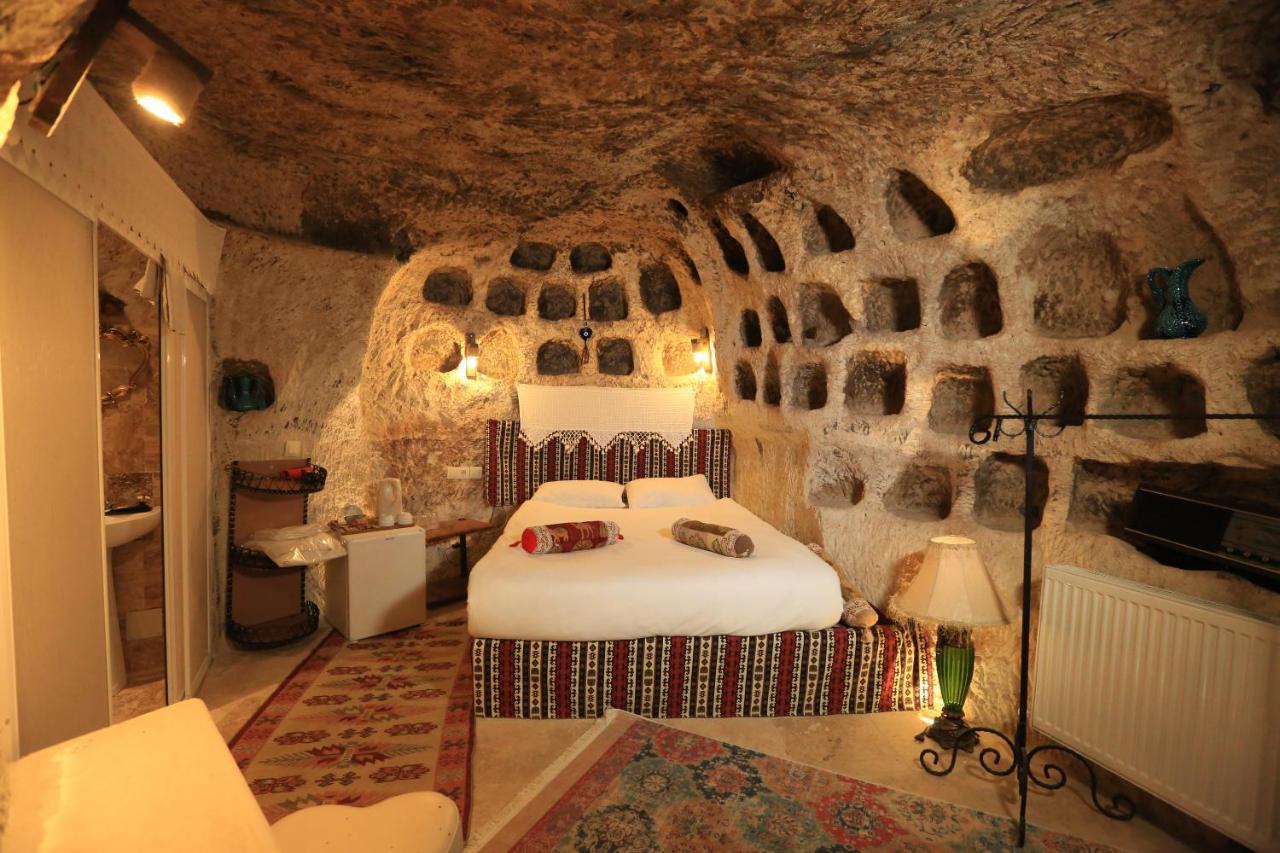 Bed and Breakfast Emily Cave House Göreme Exterior foto