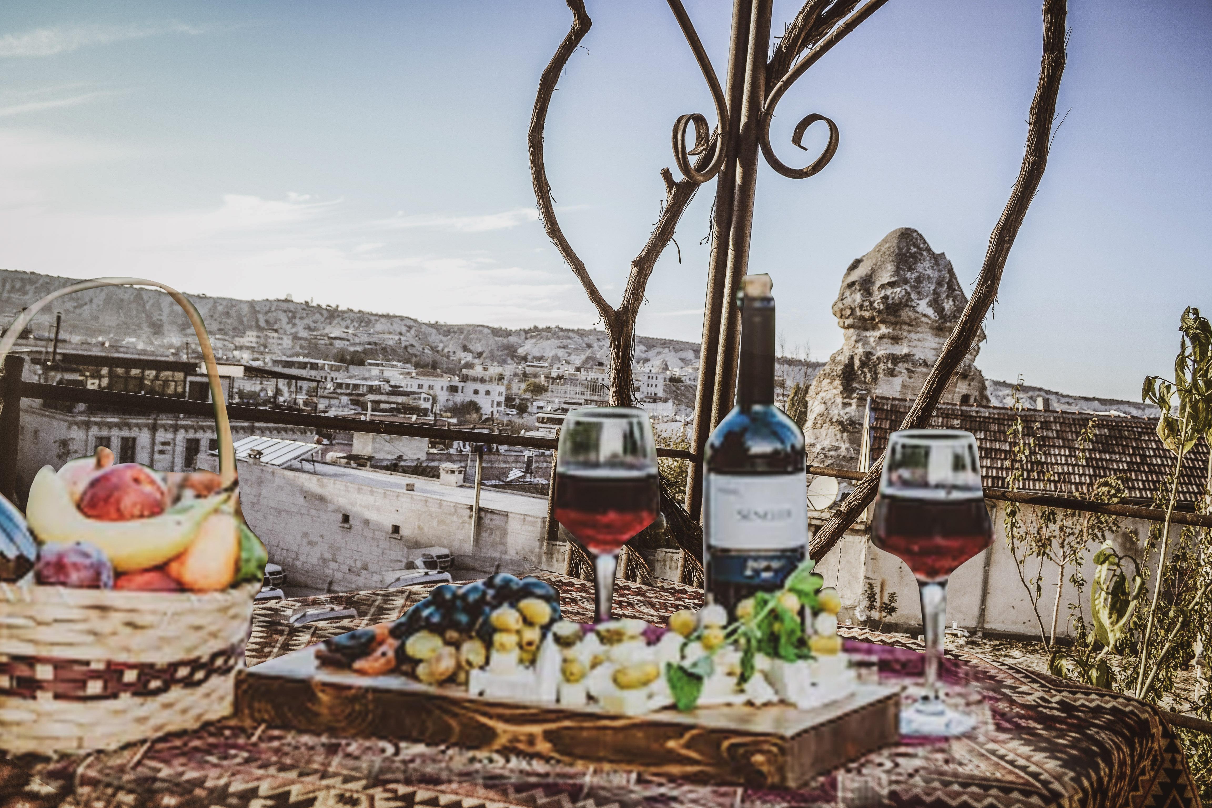 Bed and Breakfast Emily Cave House Göreme Exterior foto