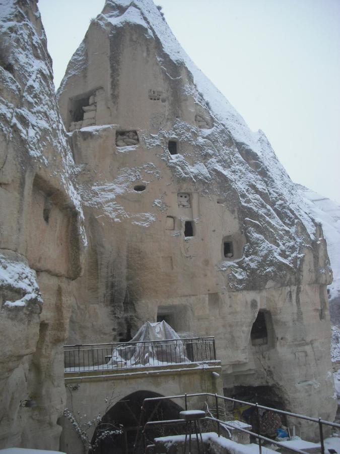 Bed and Breakfast Emily Cave House Göreme Exterior foto
